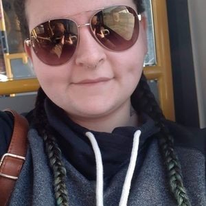 Meet your Posher, Samantha